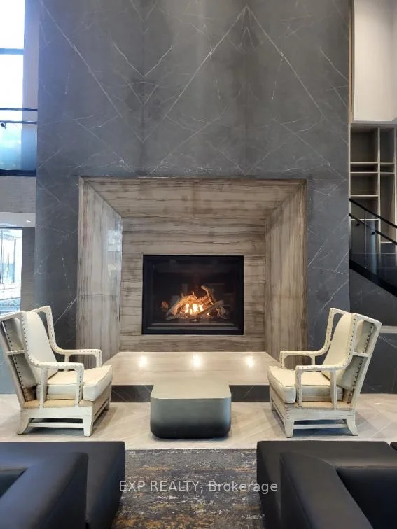 2450 Old Bronte Road E 436, Oakville, ON L6M 5P6