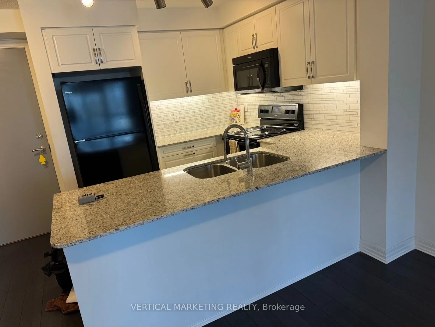 80 Esther Lorrie Drive 308, Toronto W10, On M9w 0c6