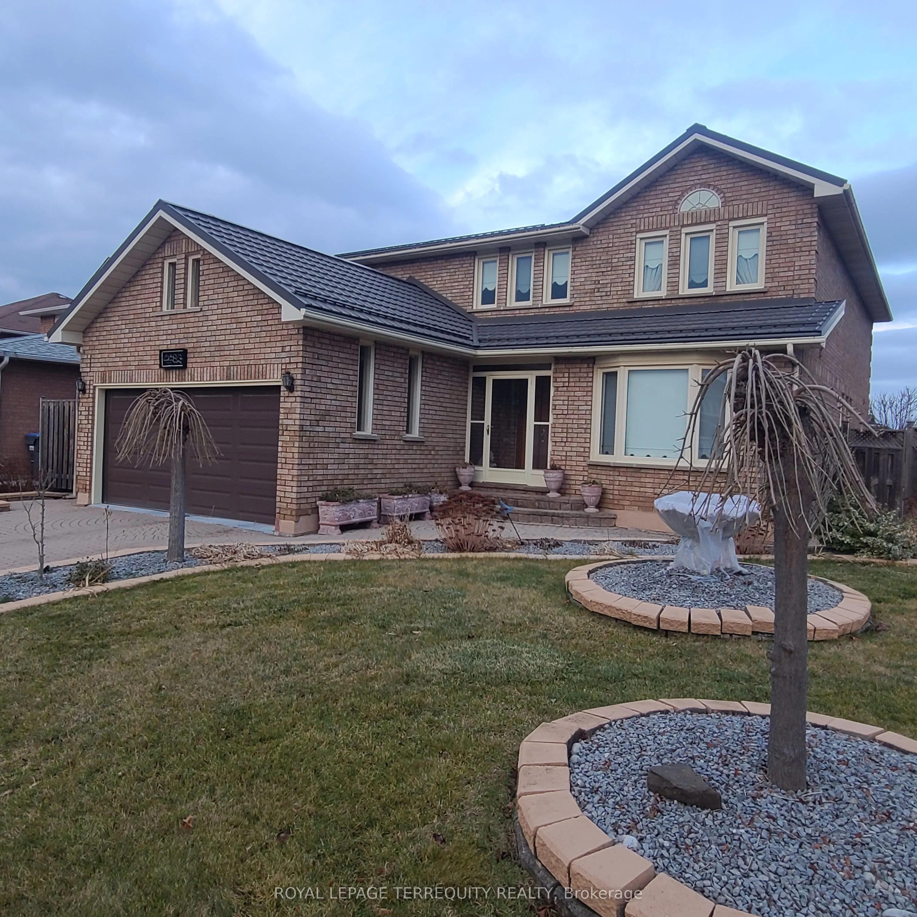 4483 Sedgefield Road, Mississauga, On L5m 3b6