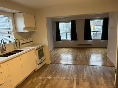 1746a Eglinton Avenue W, Toronto W04, On M6e 2h6