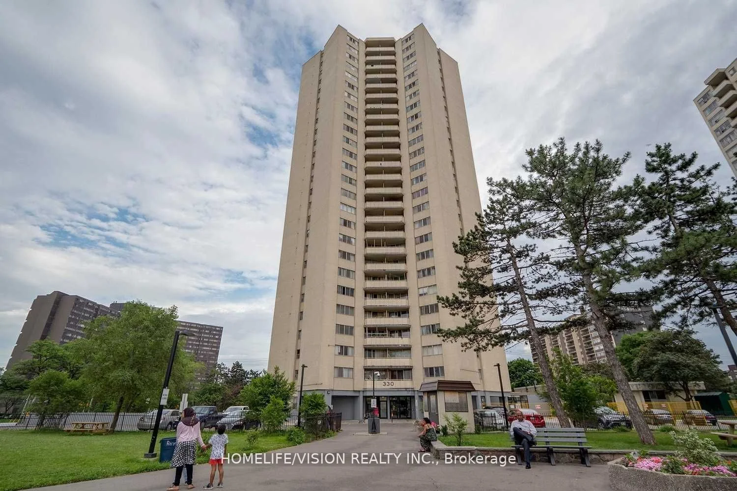 330 Dixon Road 1703, Toronto W09, On M9r 1s9
