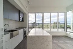 270 Dufferin Street 1016, Toronto W01, On M6k 0h8