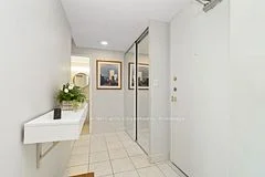 240 Scarlett Road 1612, Toronto W03, On M6n 4x4