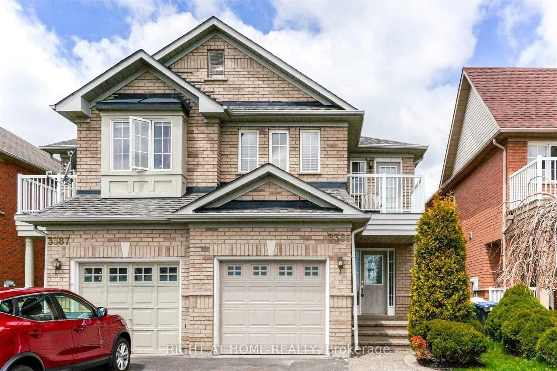 3385 Mcdowell Drive, Mississauga, On L5m 6r7