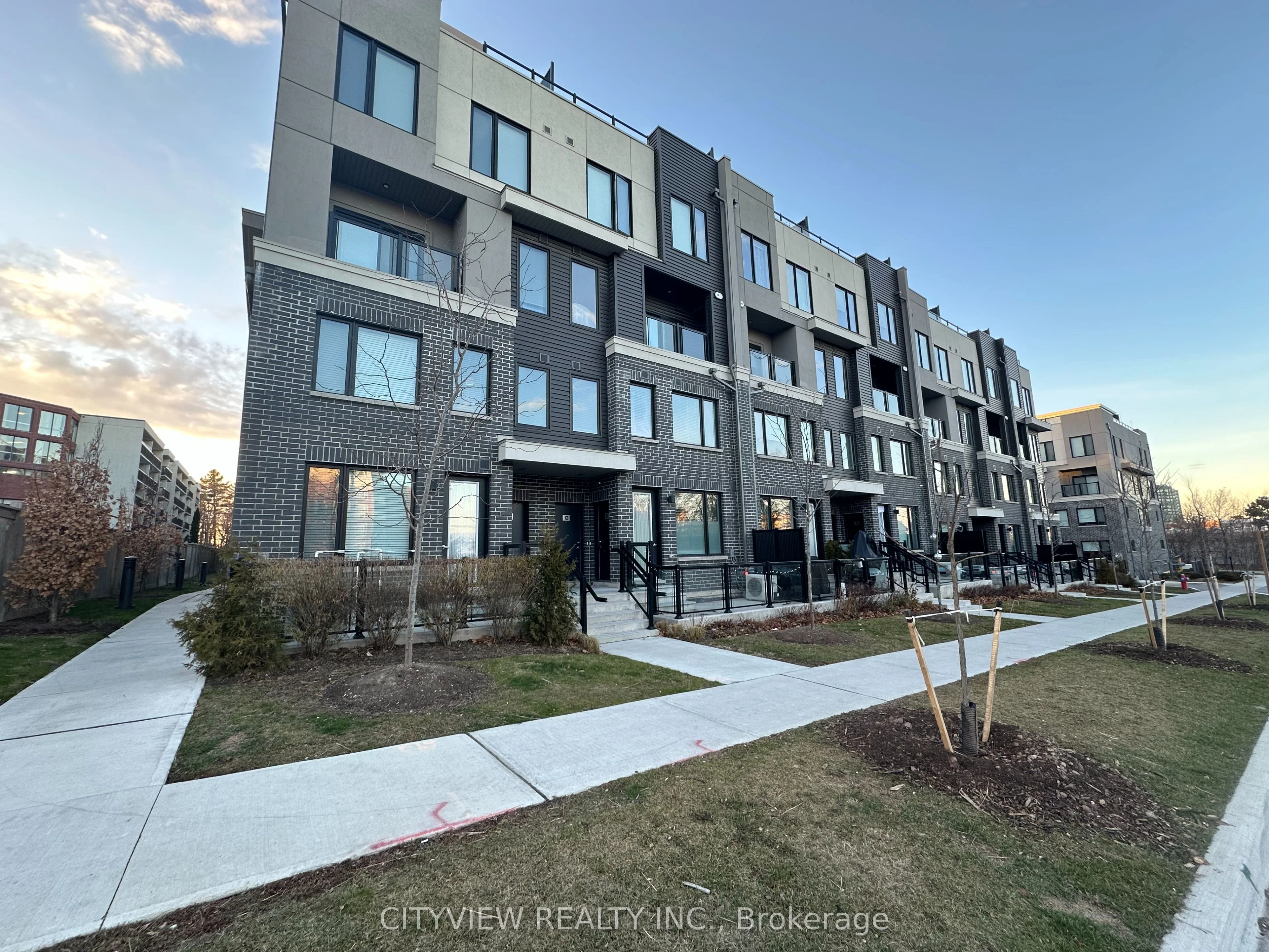 3472 Widdicombe Way 11, Mississauga, ON L5L 0B8