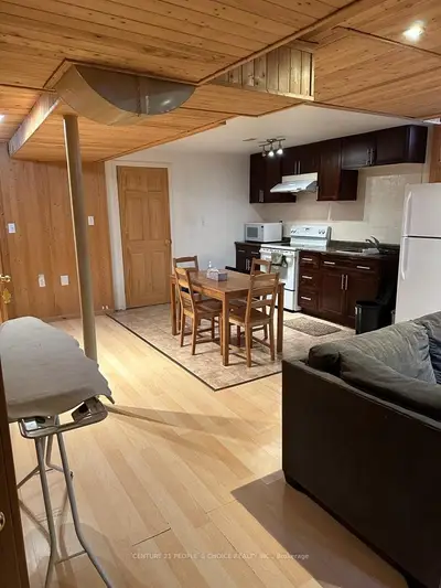 4815 Bloomburg Drive, Mississauga, On L5m 7k4