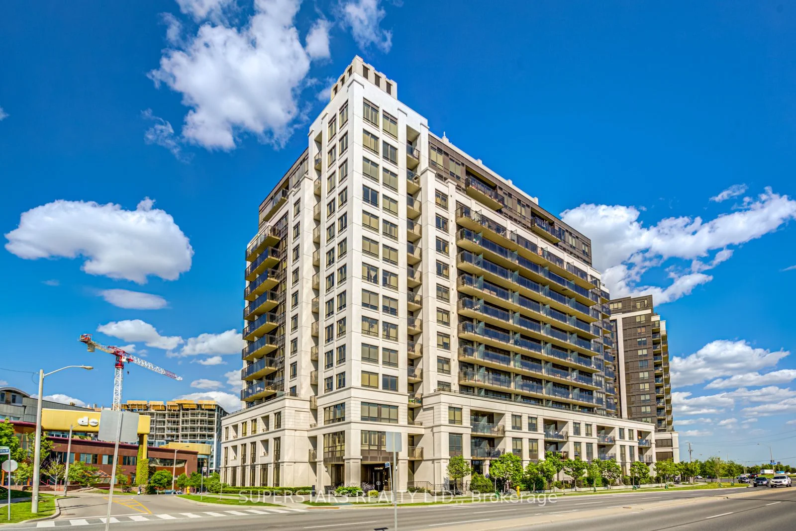55 De Boers Drive 502, Toronto W05, ON M3J 0G5