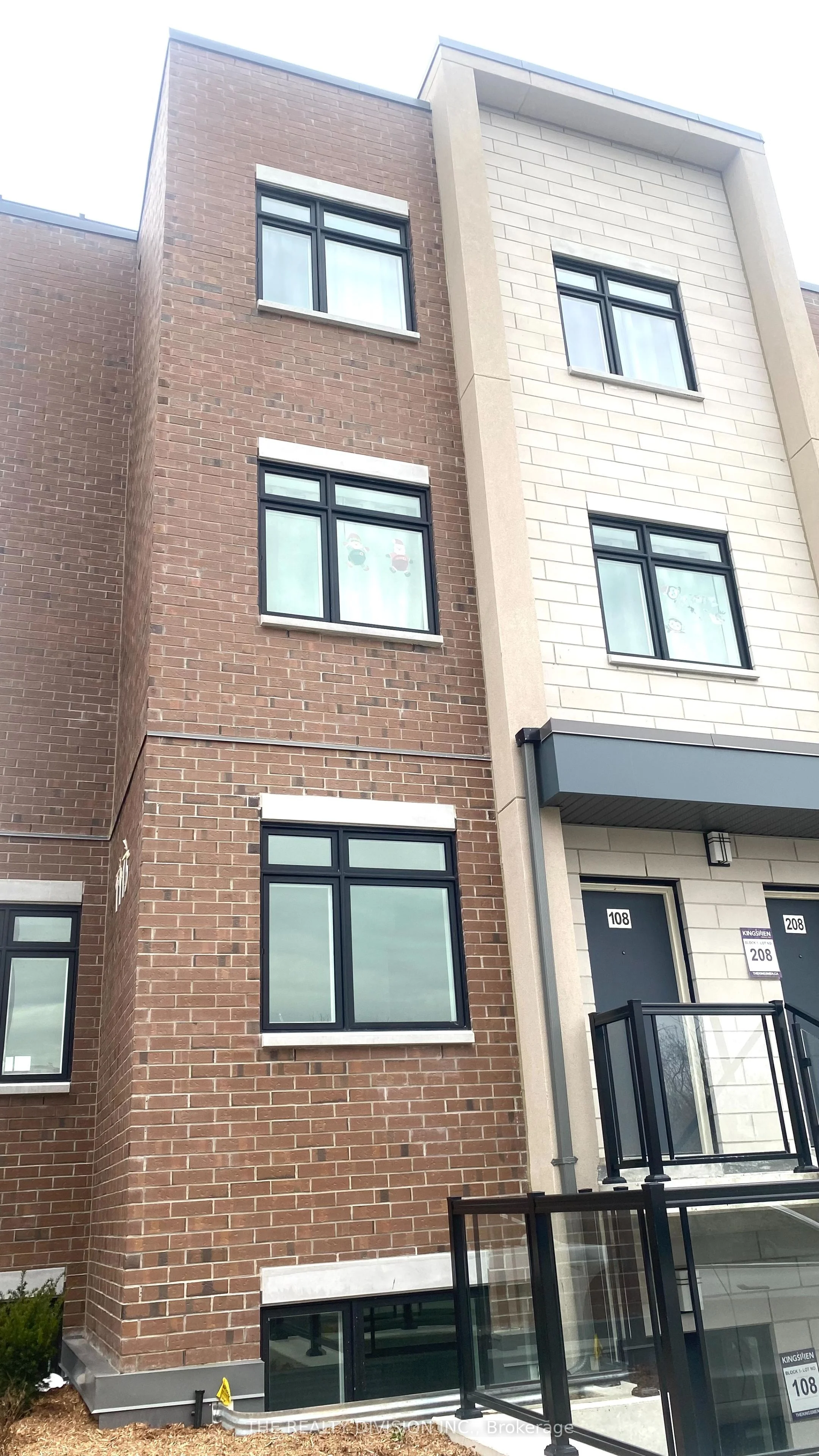 1115 Douglas Mccurdy Comm Drive 108, Mississauga, ON L4Z 2J1