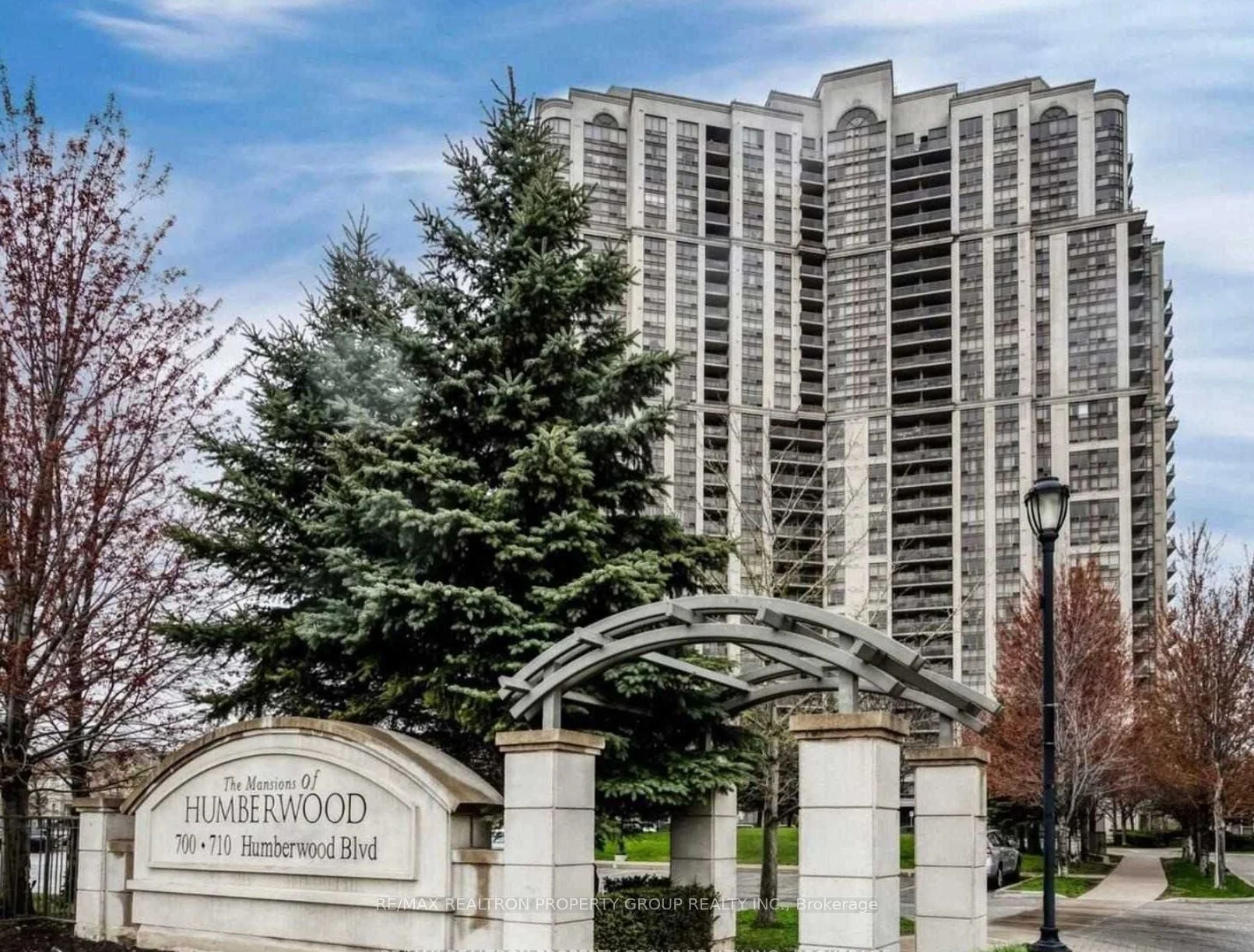700 Humberwood Boulevard 2525, Toronto W10, On M9w 7j4