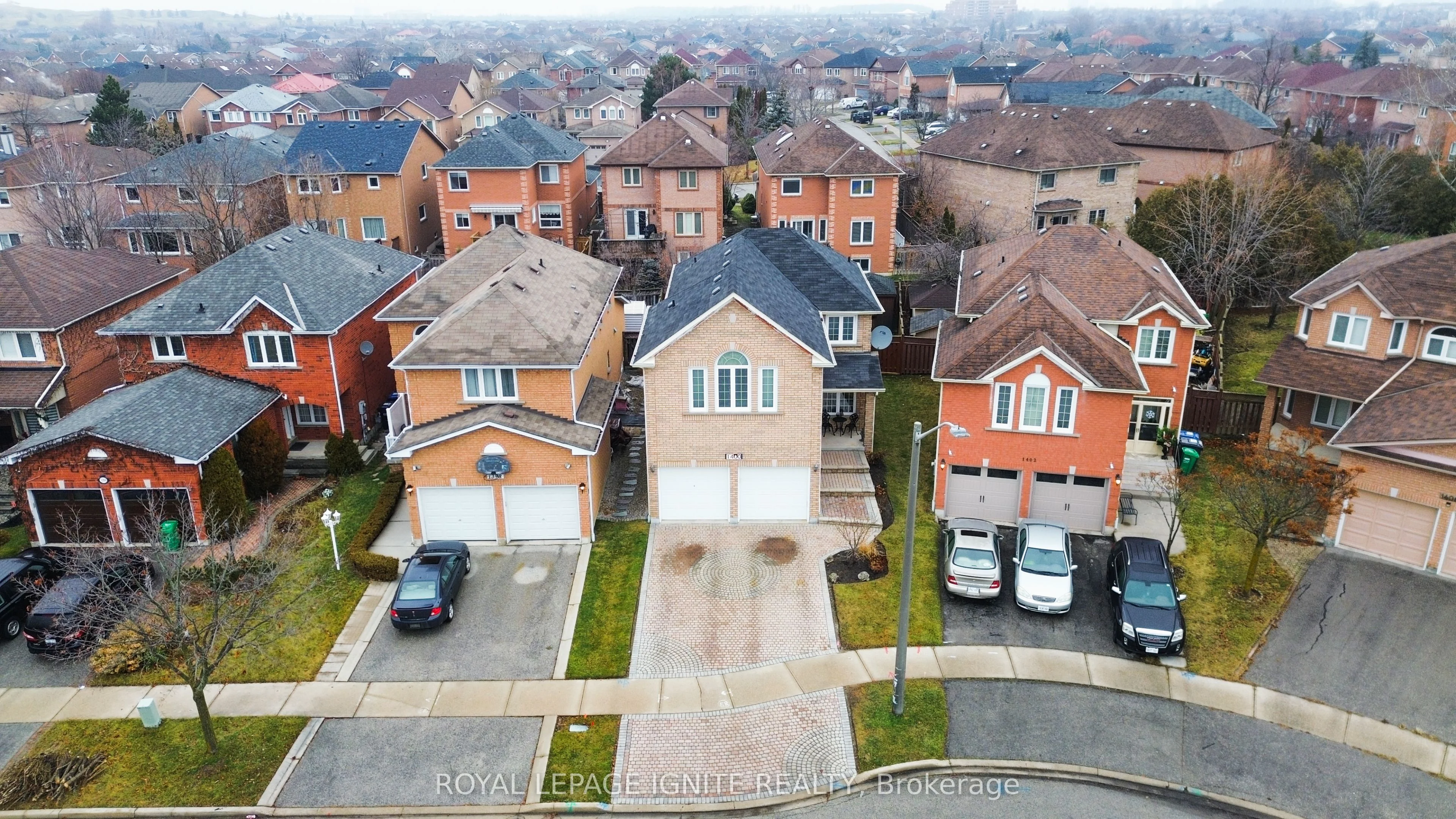 1400 Rimon Street, Mississauga, On L5v 1t9