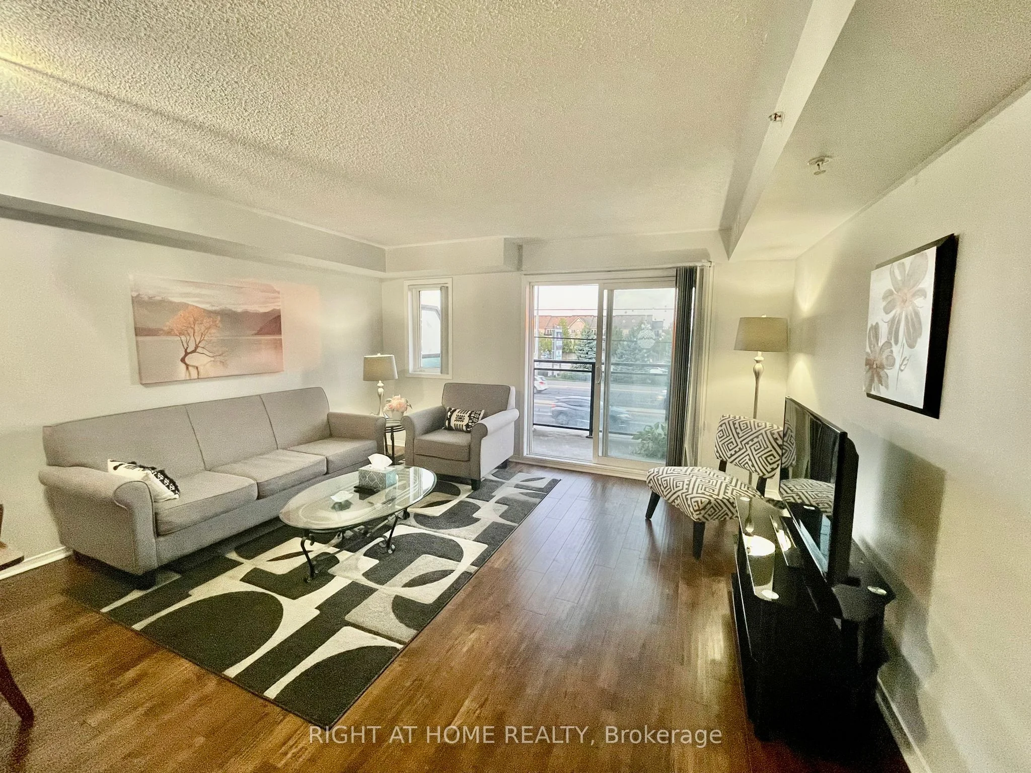 5100 Winston Churchill Boulevard 208, Mississauga, ON L5M 0N9