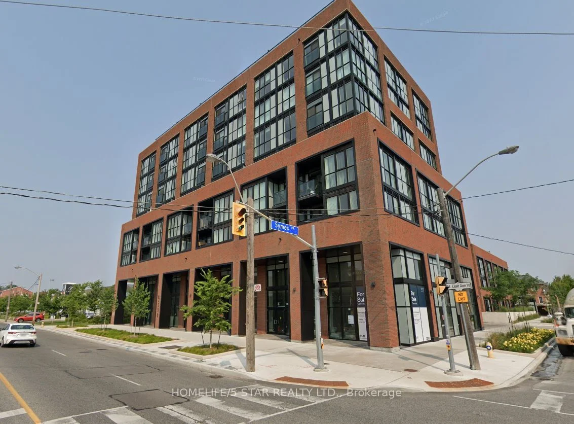 2300 St Clair Avenue W 813, Toronto W02, ON M6N 0B3