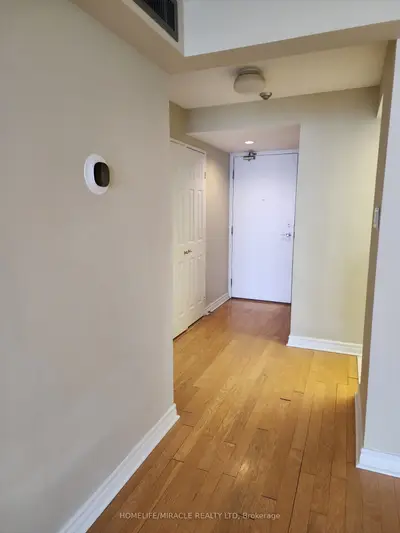 4450 Tucana Court S 1401, Mississauga, On L5r 3r4