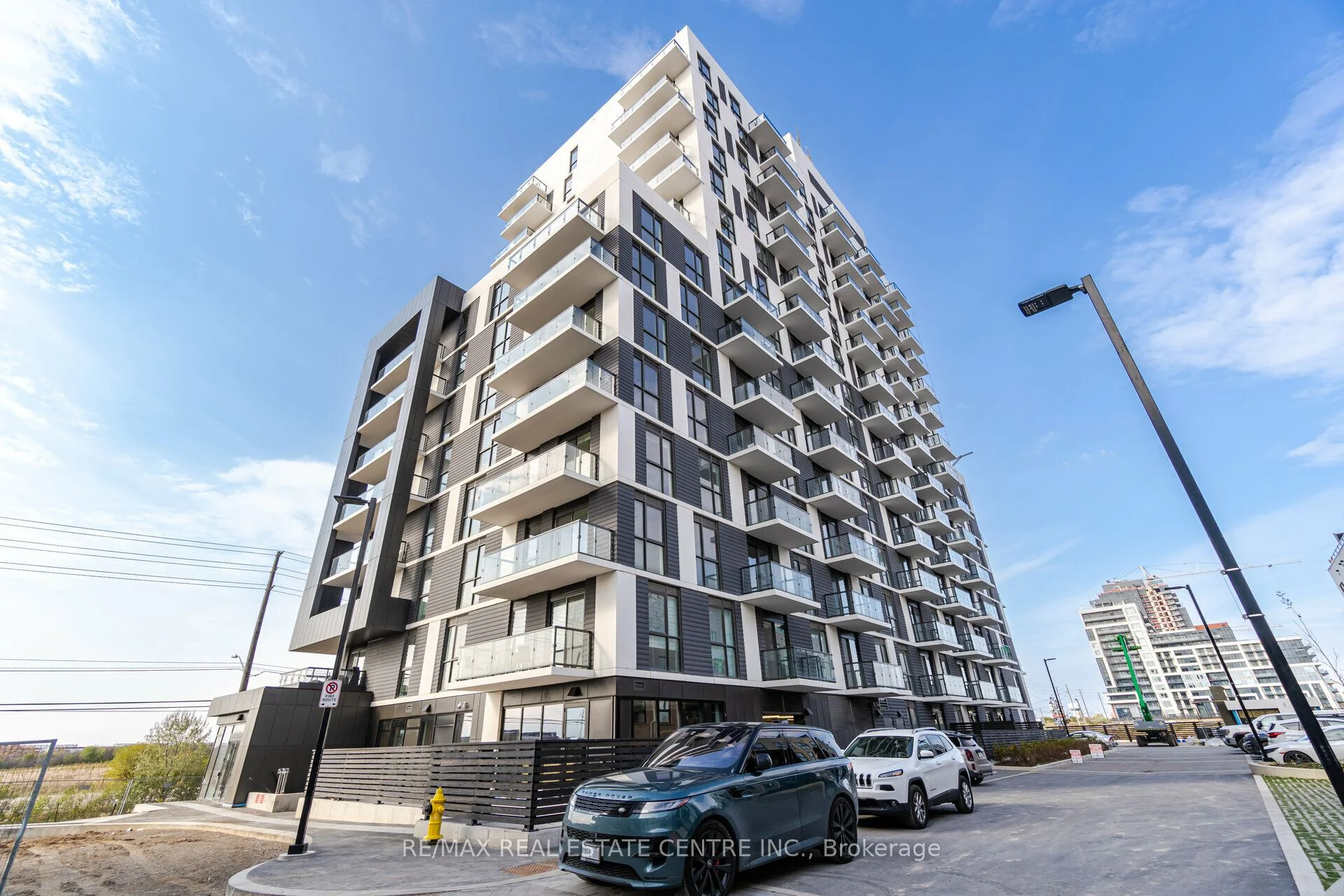 345 Wheat Boom Drive 1302, Oakville, On L6h 7x4