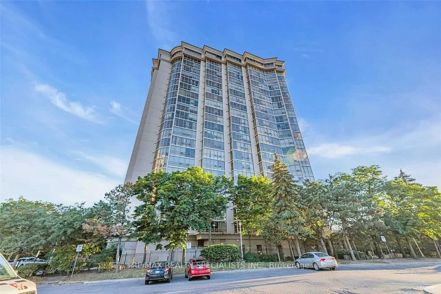 50 Eglinton Avenue 206, Mississauga, On L5r 3p5