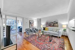 20 Southport Street 218, Toronto W01, On M6s 4y8
