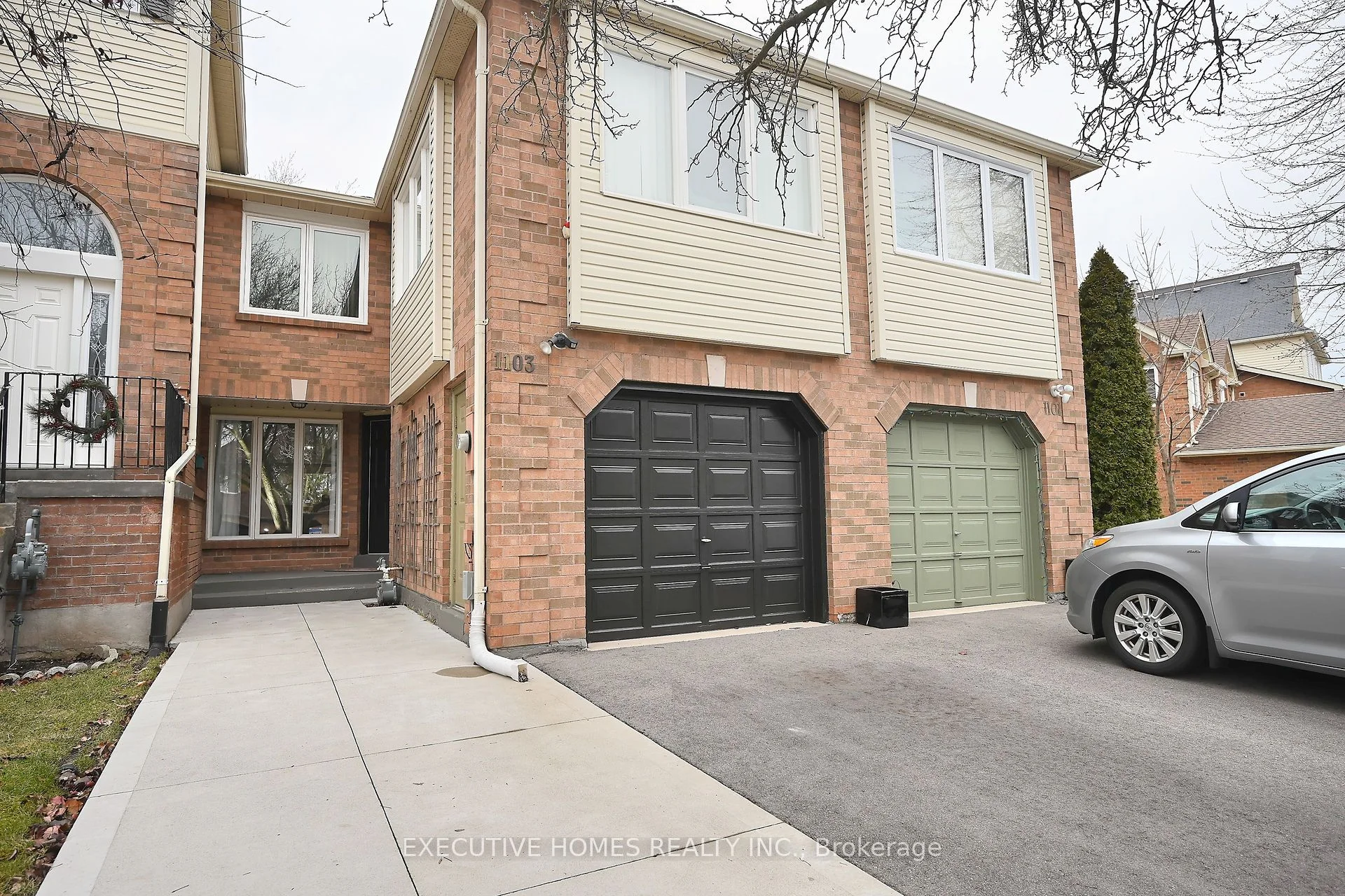 1103 Lindsay Drive, Oakville, On L6m 3b4