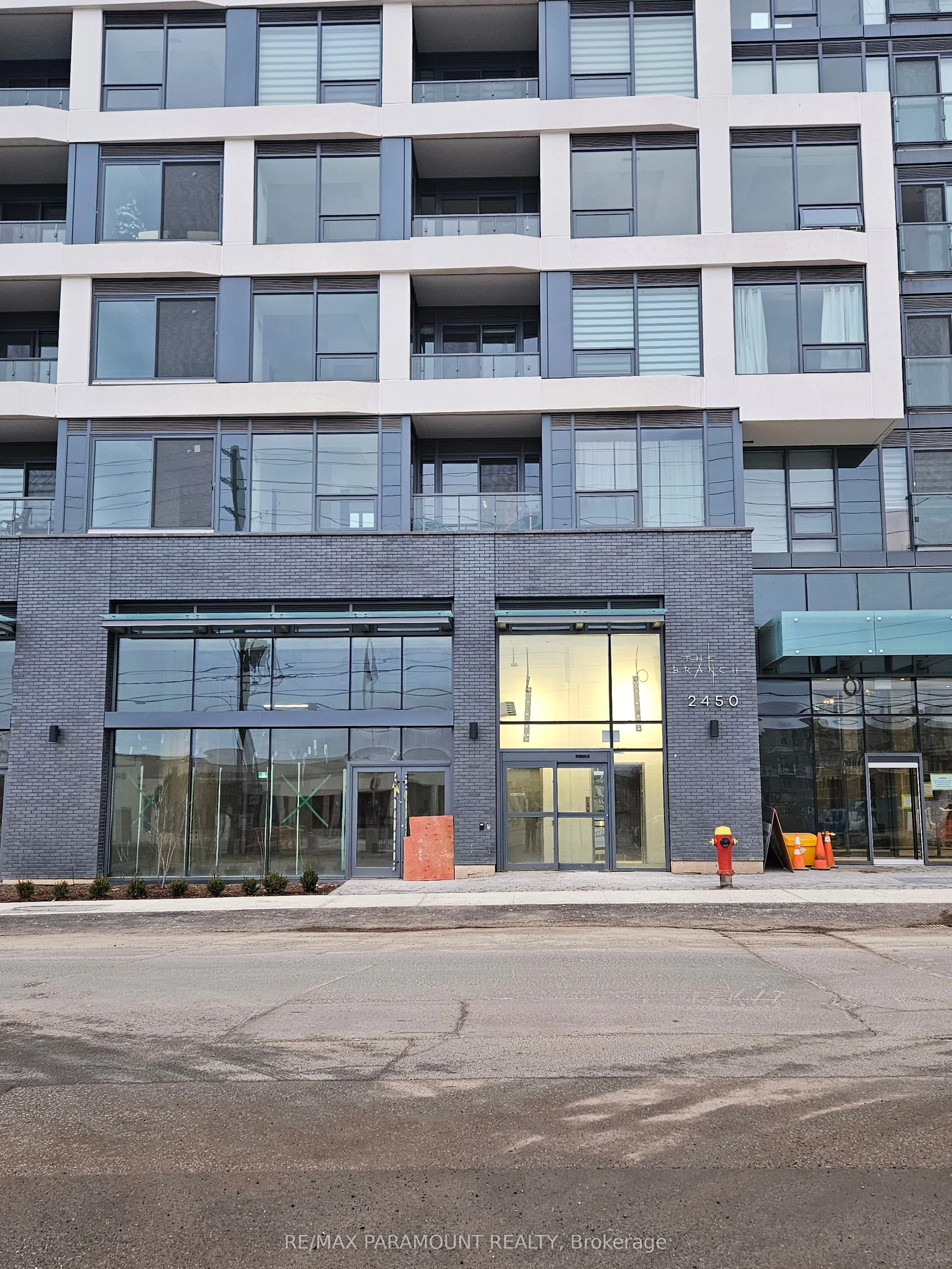 2450 Old Bronte Road 352, Oakville, On L6m 5p6