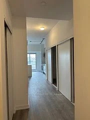 2433 Dufferin Street 512, Toronto W04, On M6e 3t3
