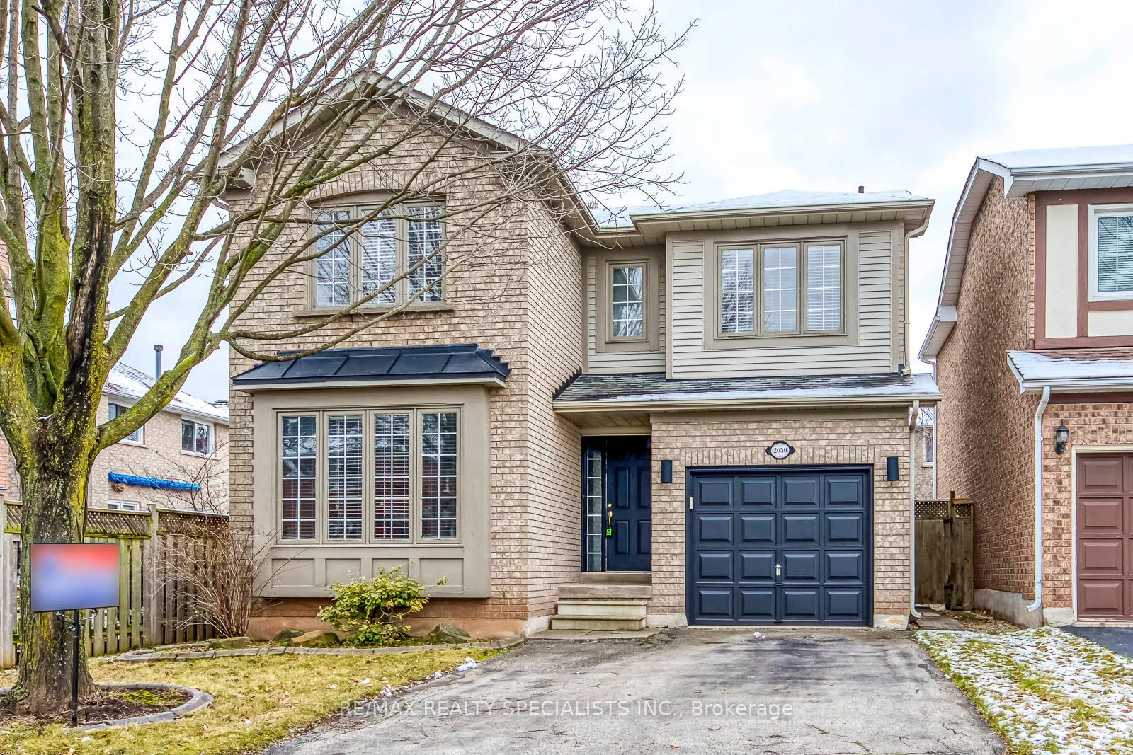 2050 Oak Hollow, Oakville, On, L6m 3k2