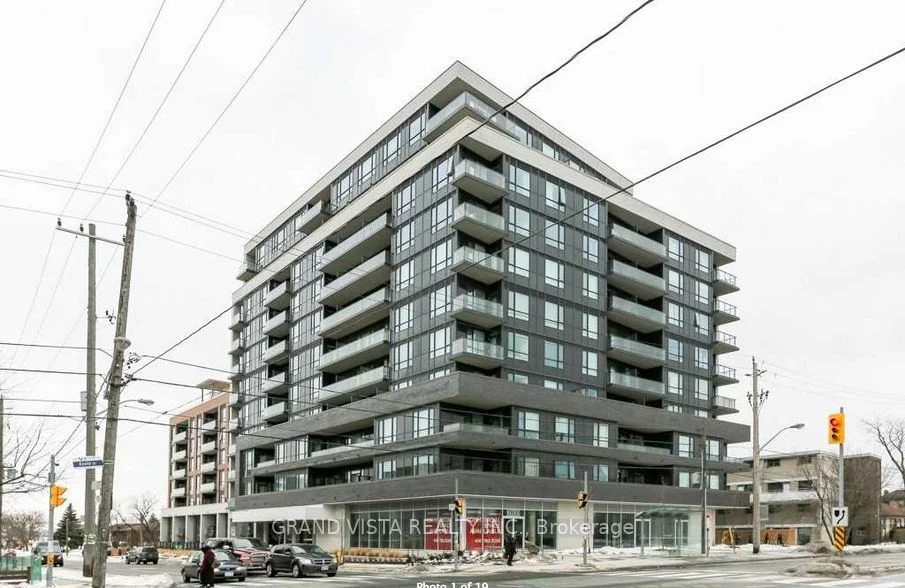 2800 Keele Street Th 112, Toronto W05, On M4m 0c5