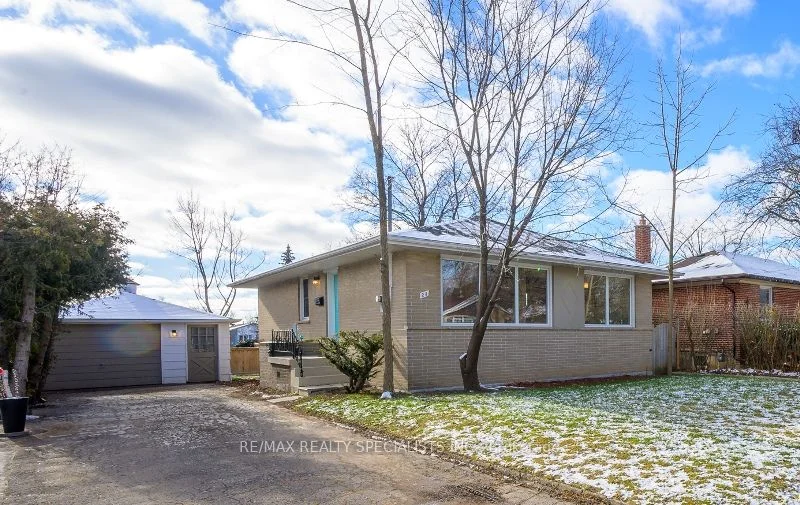 28 Mcintyre Crescent, Halton Hills, On L7g 1n3