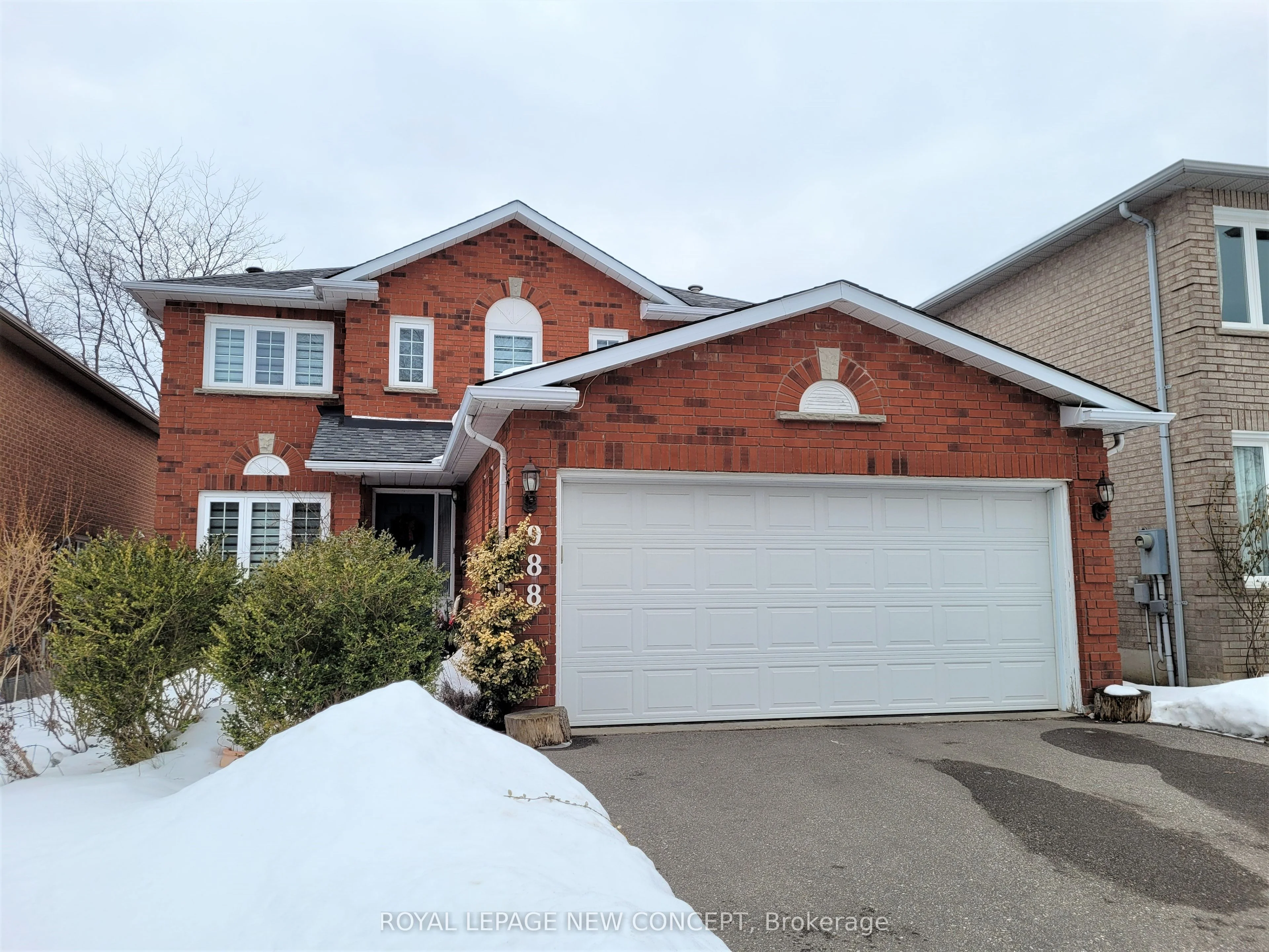 988 Silver Birch Trail, Mississauga, ON L5J 4S3