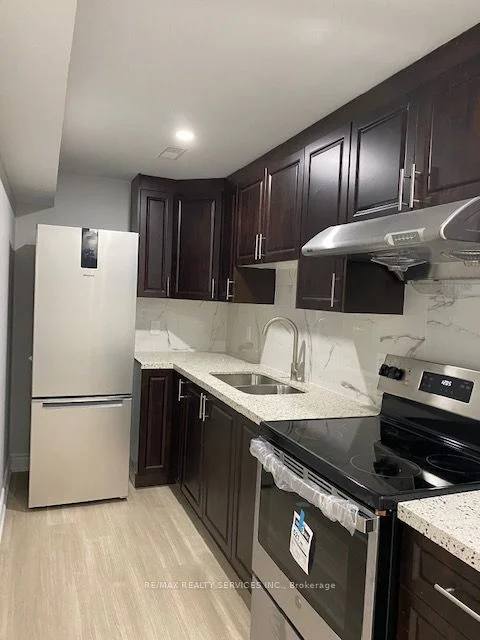 3898 Milkwood Crescent S, Mississauga, ON L5N 8H4
