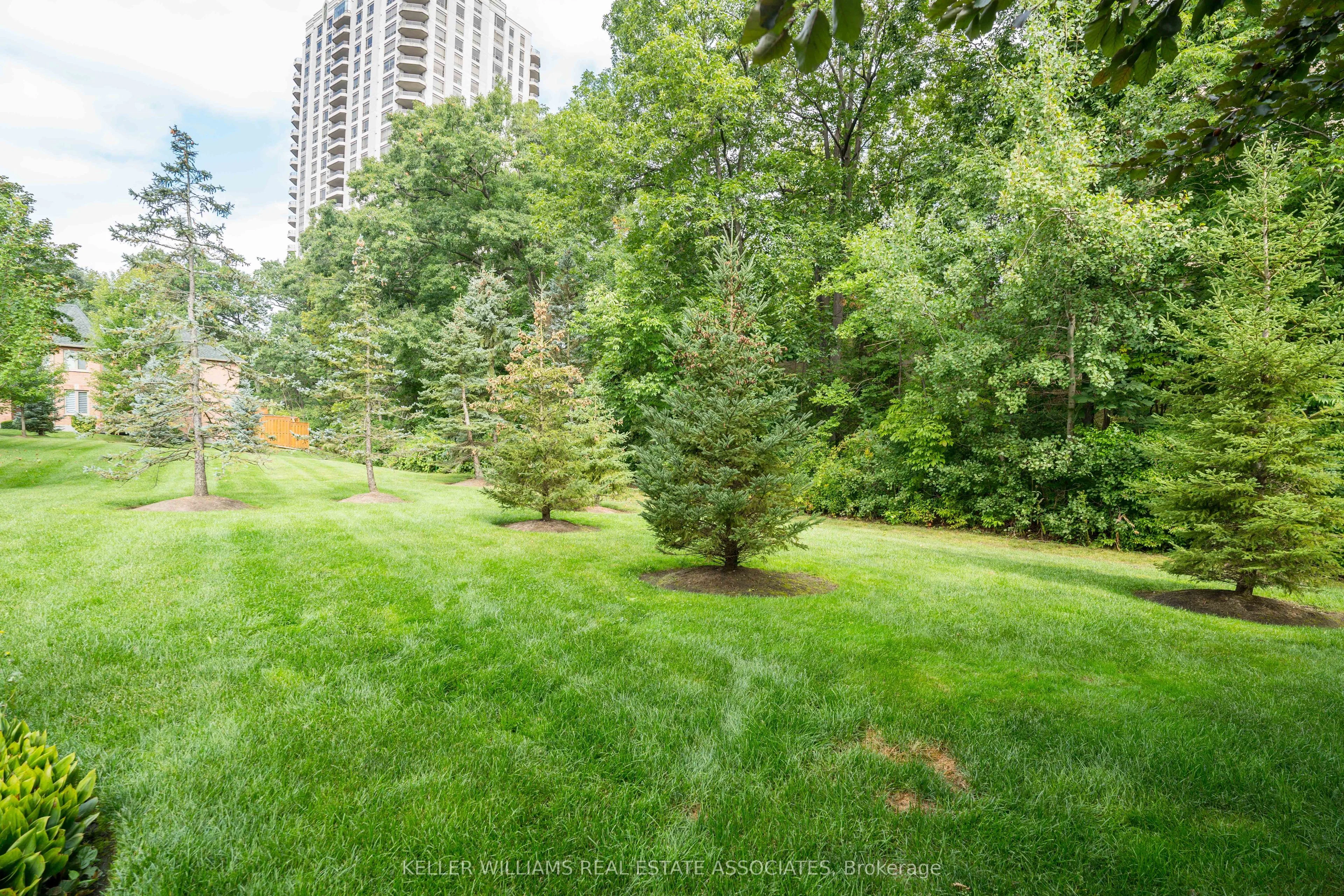 1905 Broad Hollow Gate 7, Mississauga, On L5l 5x2