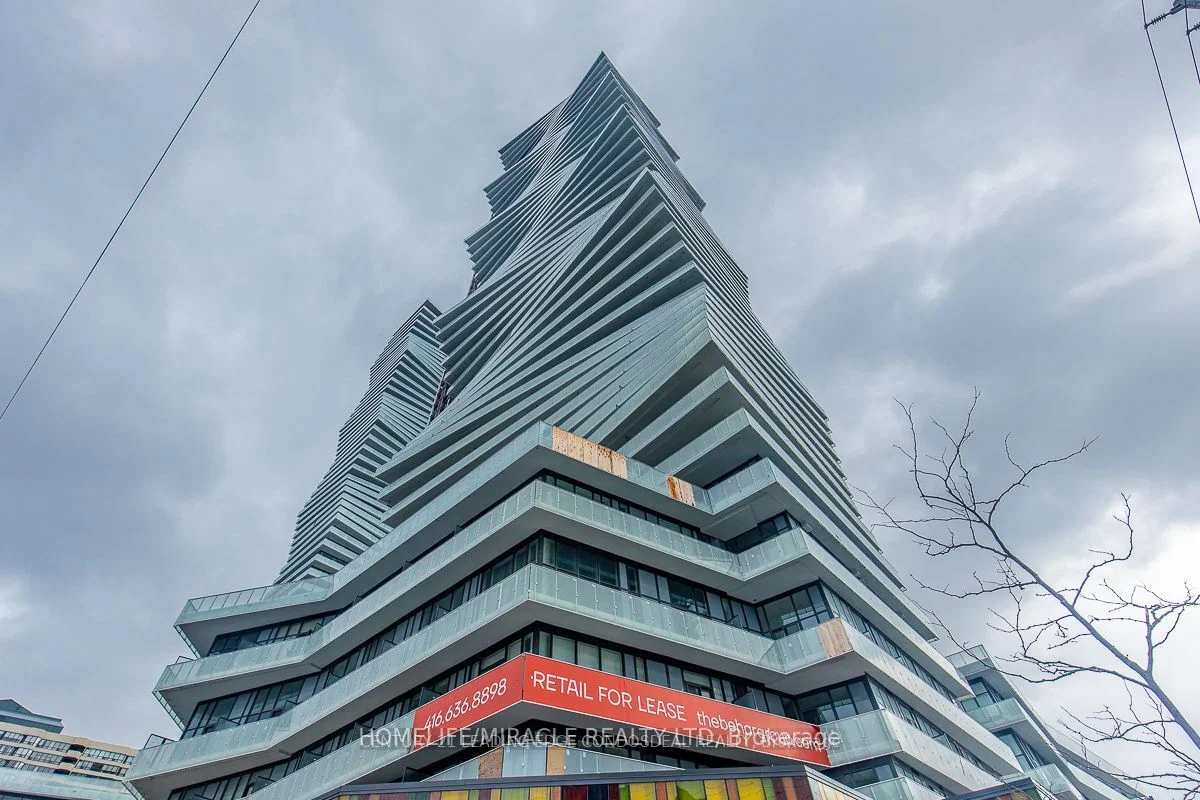 3900 Confederation Parkway W 5411, Mississauga, On L5b 0m3