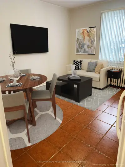 101 Auburn Avenue 2nd Fl, Toronto W03, ON M6H 2L8