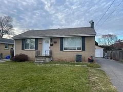 645 Wickens Avenue, Burlington, ON L7T 3T1