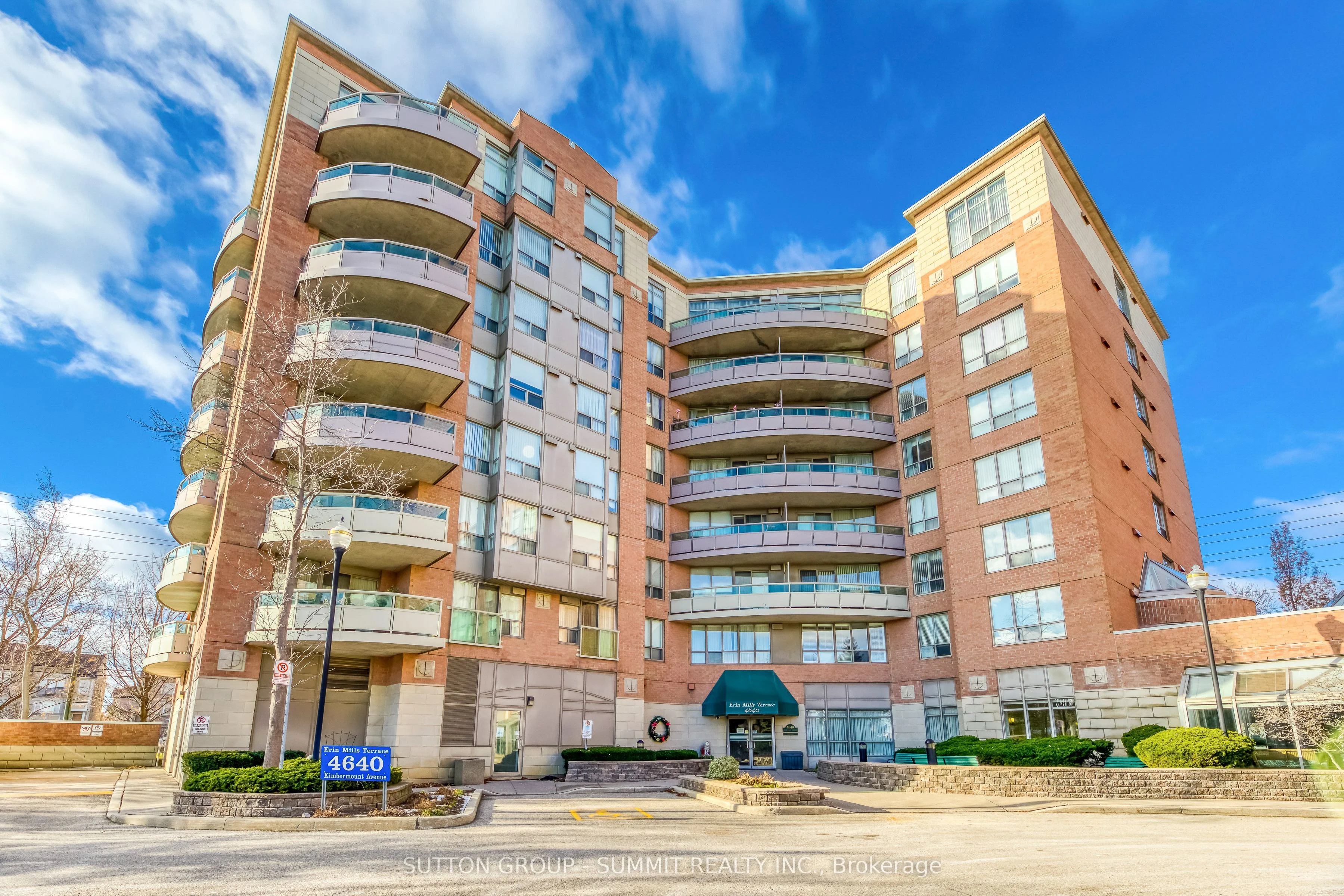 4640 Kimbermount Avenue 401, Mississauga, ON L5M 5W6