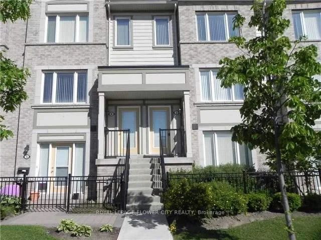 2935 Hazelton Place 3, Mississauga, ON L5M 0S3
