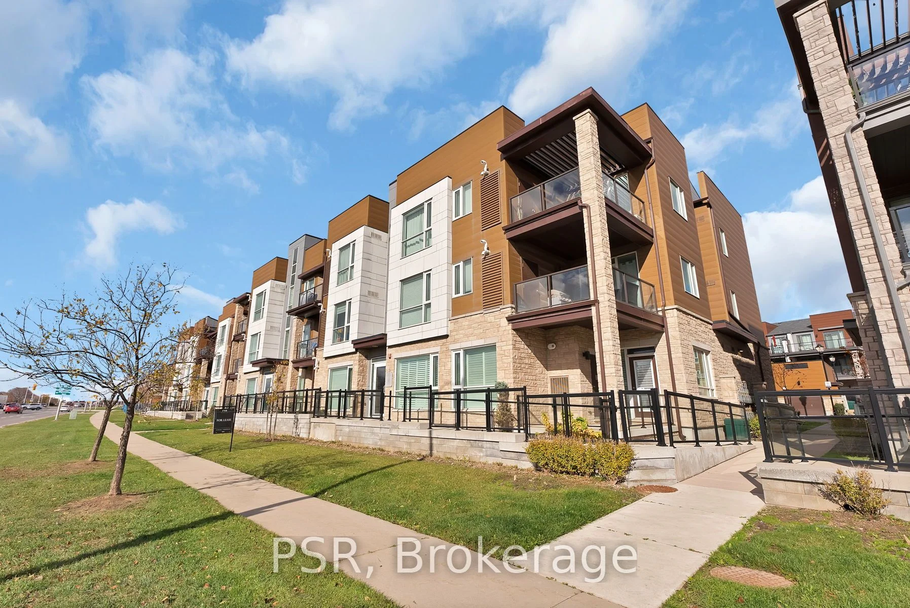 2393 Bronte Road 307, Oakville, On L6m 4j2