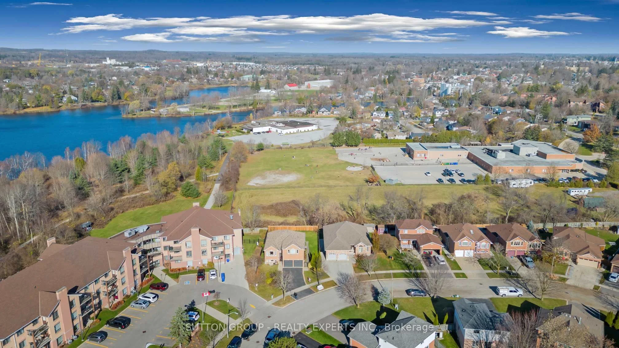 57 Birchway Place N, Halton Hills, On L7j 2x4