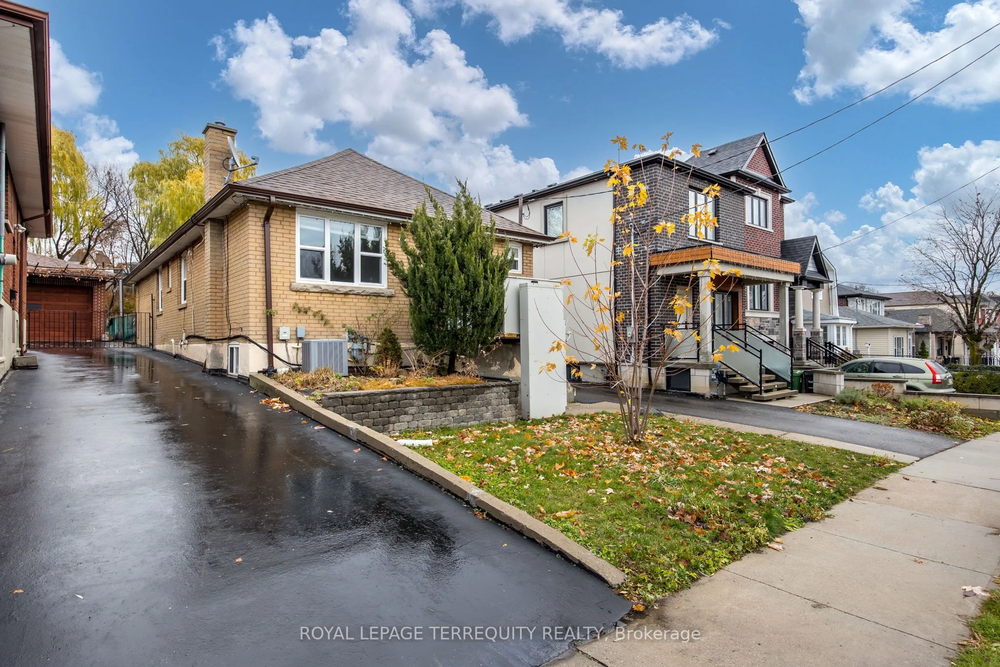 413 Nairn Avenue, Toronto W03, ON M6E 4J2