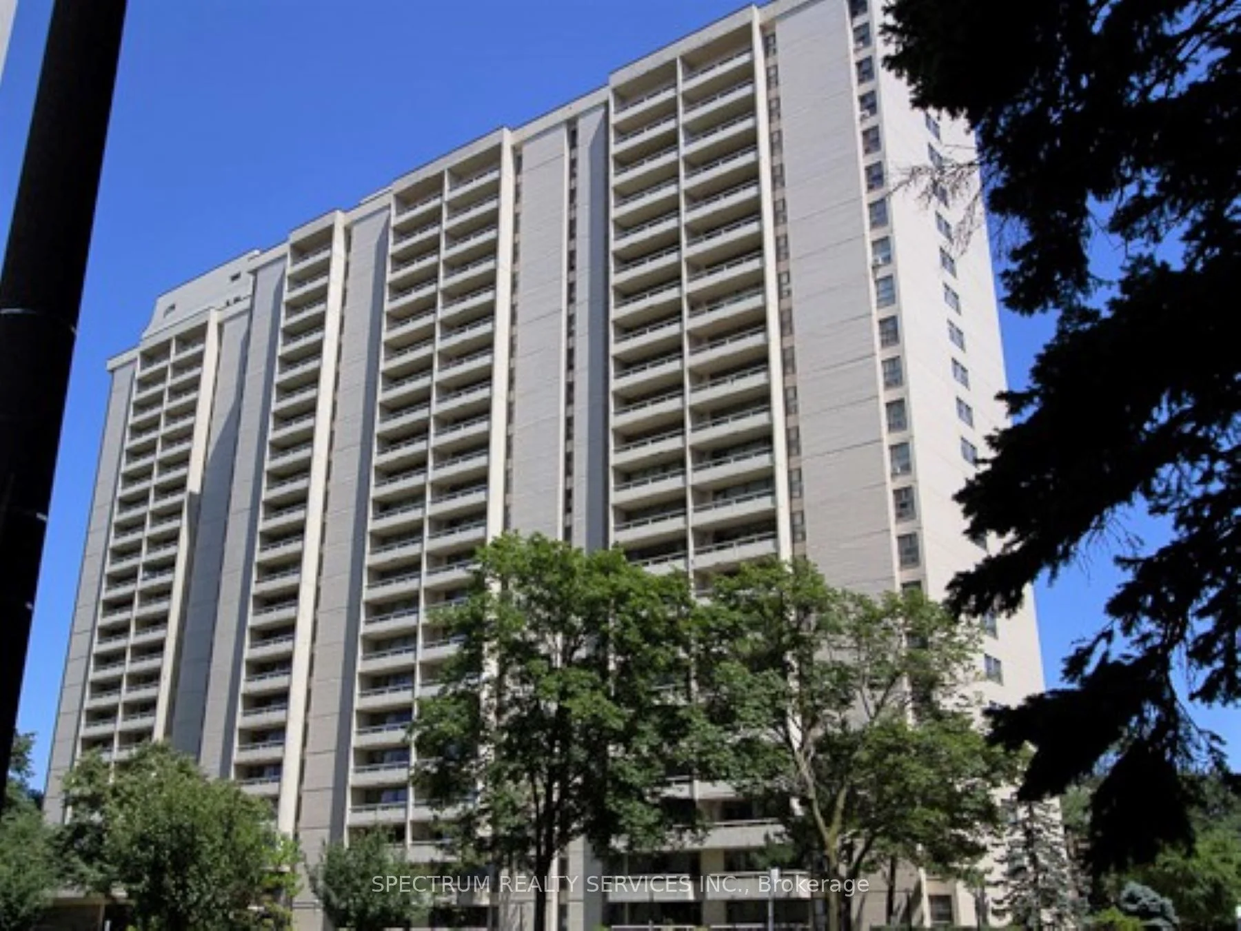 360 Ridelle Avenue 1905, Toronto W04, On M6b 1k1