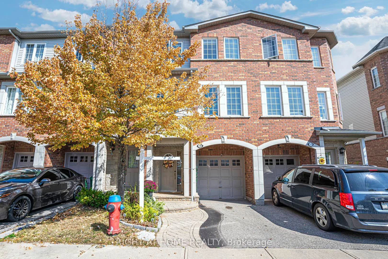 3071 Treadwells Drive W 19, Mississauga, ON L4X 0A1