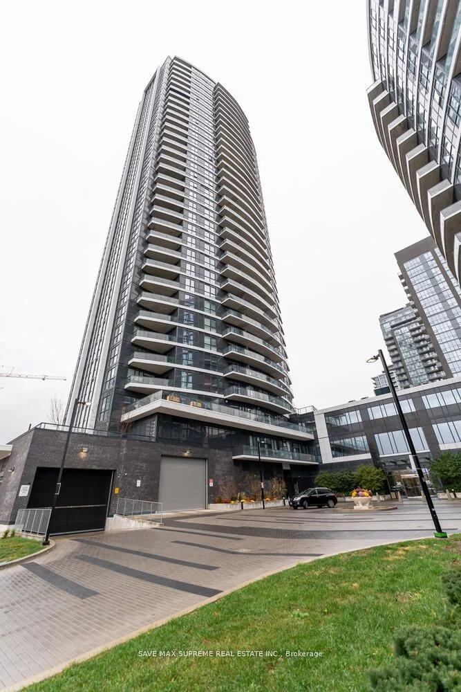 35 Watergarden Drive 2011, Mississauga, On L5r 0g8