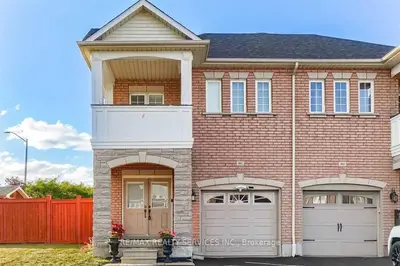 985 Marygrace Court N, Mississauga, ON L5V 2X7