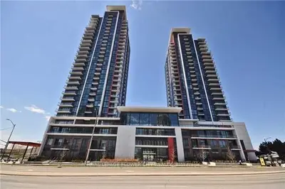 55 Eglinton Avenue W 1107, Mississauga, On L5r 0e4