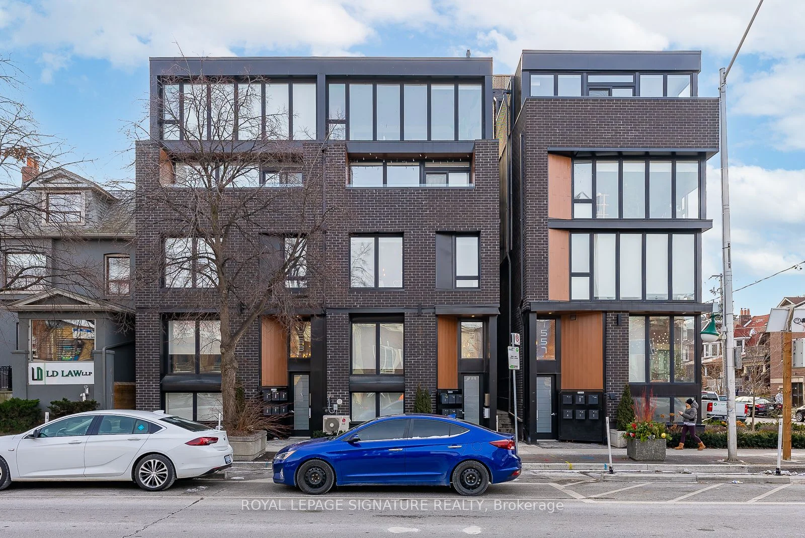 1555 Bloor Street W 3, Toronto W01, ON M6P 1A5