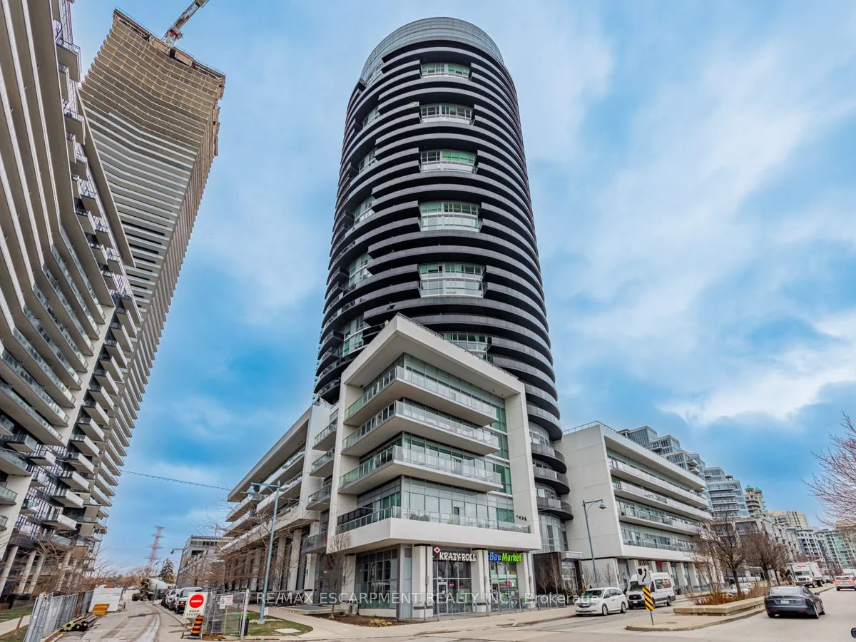 80 Marine Parade Drive 608, Toronto W06, On M8v 0a3