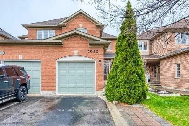 3832 Ridgepoint Way, Mississauga, ON L5N 7T7