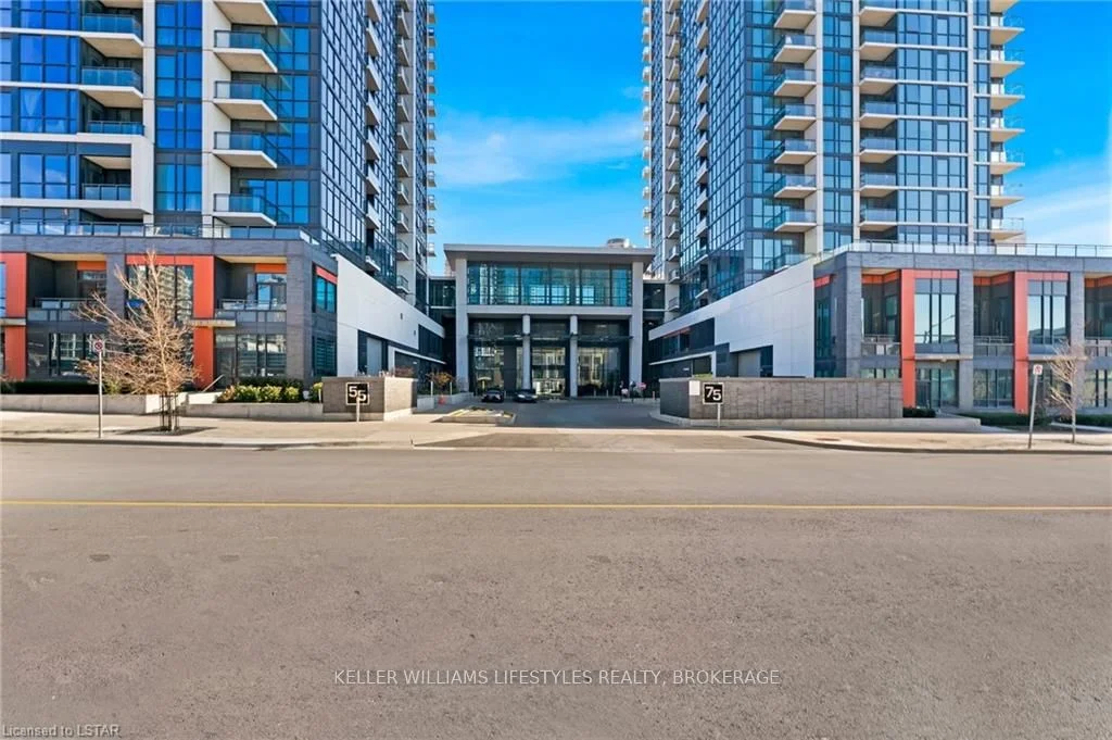 75 Eglinton Avenue W 903, Mississauga, ON L5R 0E5
