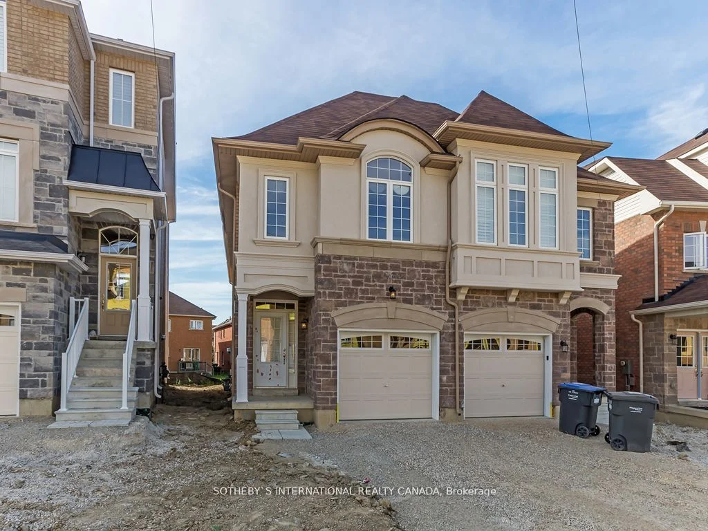 145 Preston Meadow Avenue, Mississauga, On L4z 0c3