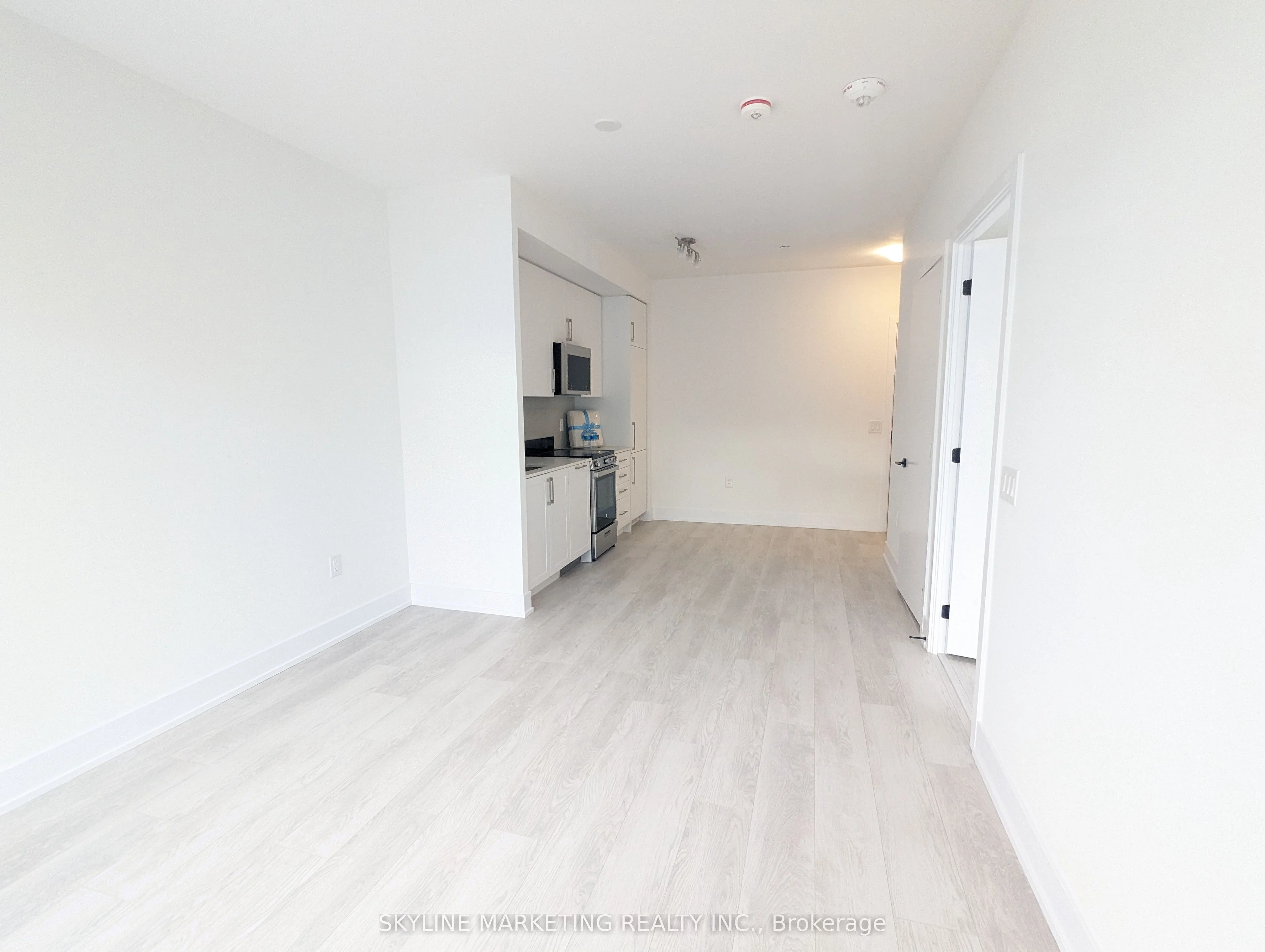 2450 Old Bronte Road 628, Oakville, ON L6M 5P6