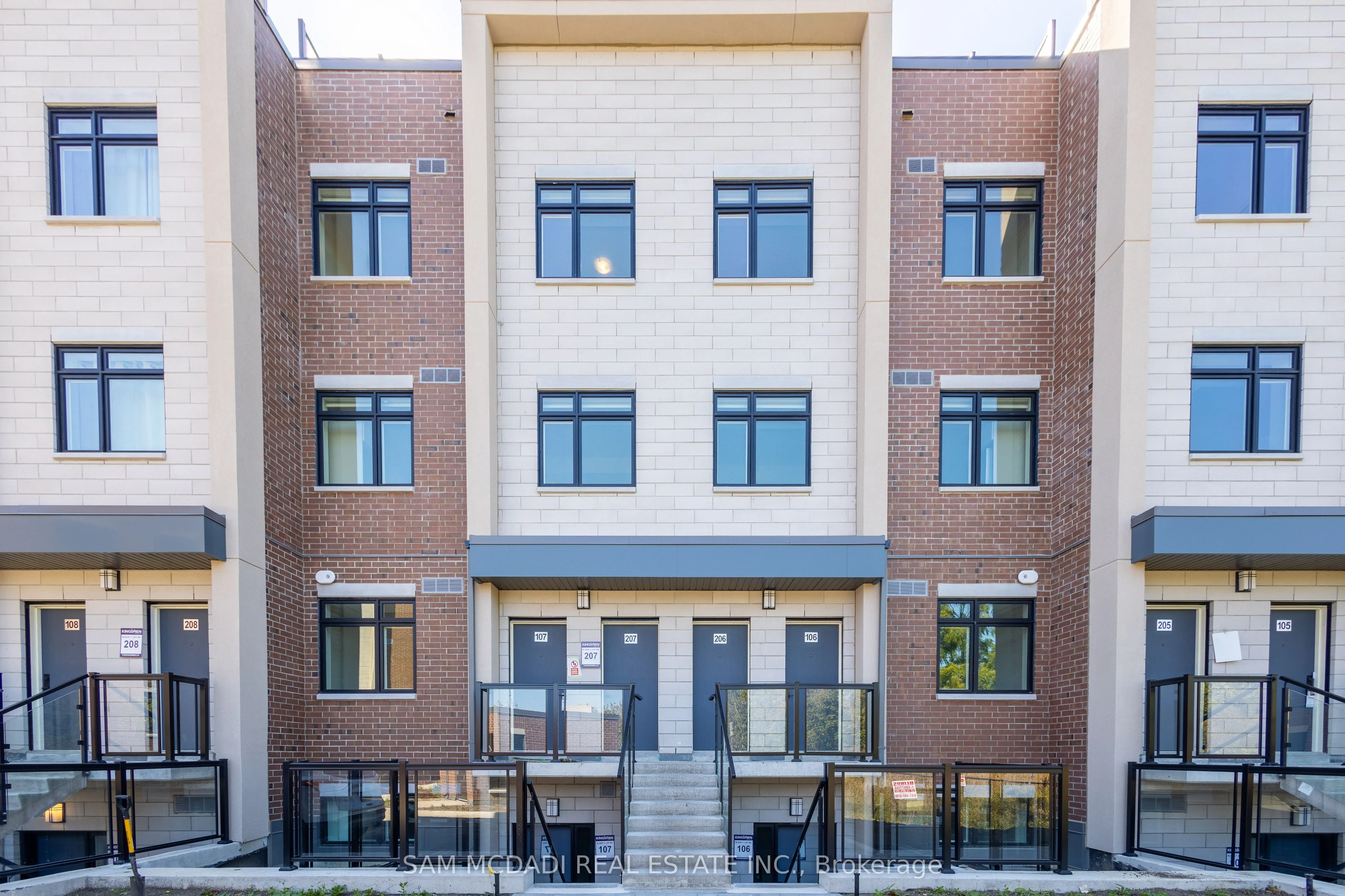 1115 Douglas Mccurdy Com Drive E 207, Mississauga, On L5g 0c6