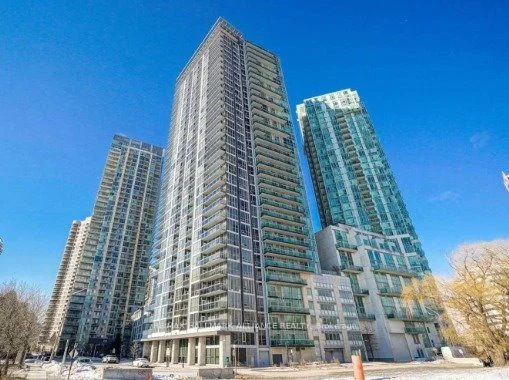 223 Webb Drive 1802, Mississauga, On L5b 0e8